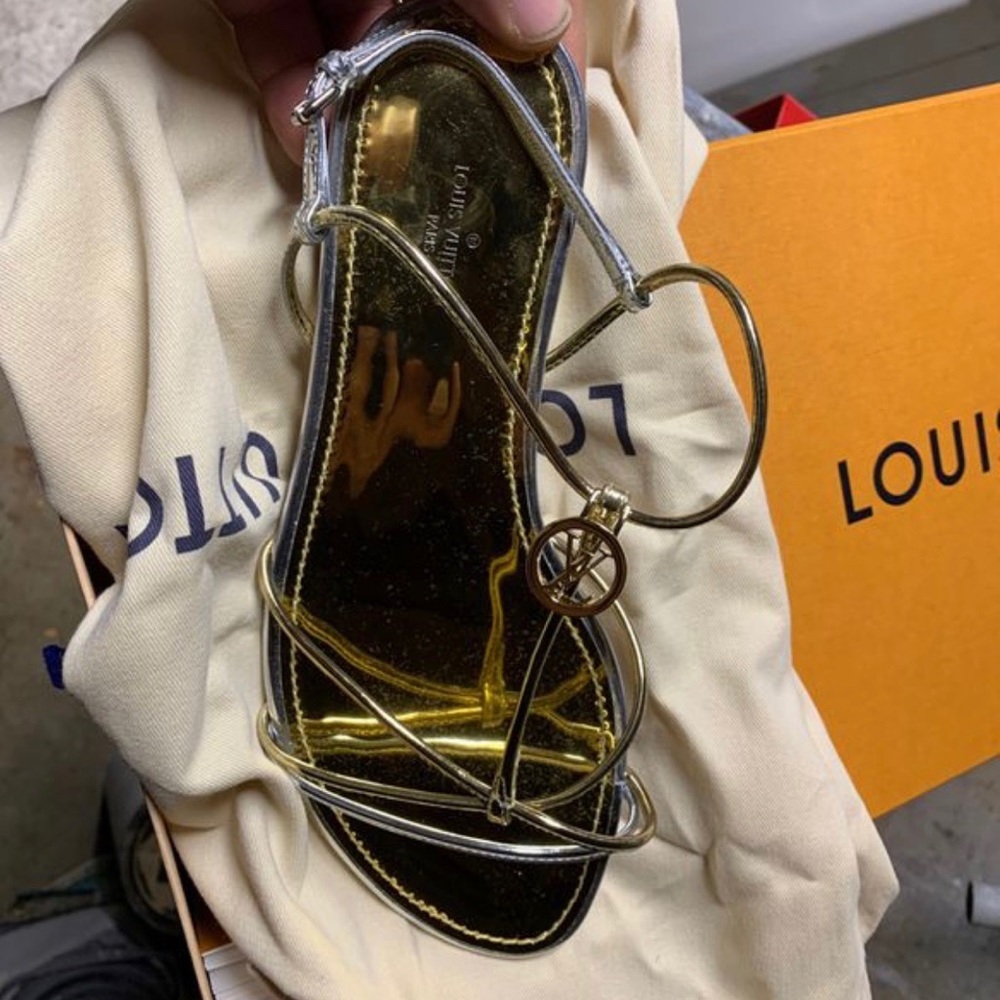 Brand new Louis Vuitton - Picture 2 of 6